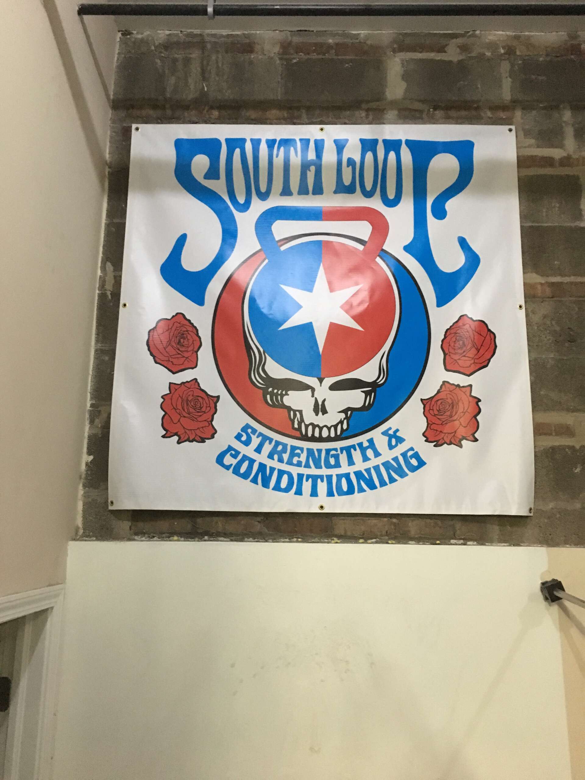 Eye-catching 13 oz vinyl gym banner with professional design