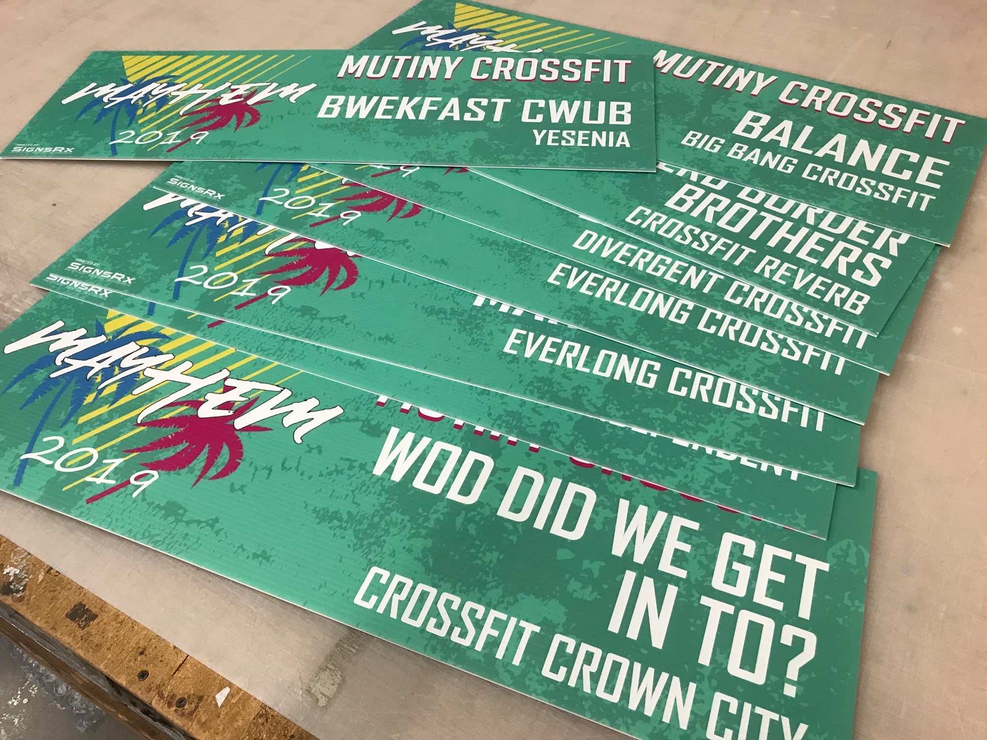 Corrugated plastic name signs for gym competitions